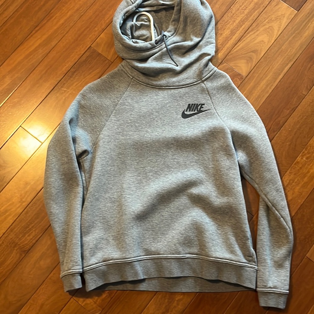 Nike turtleneck gray pullover sweatshirt. Size small